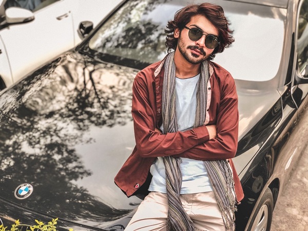  Know How Muhammad Usman Malik Manage to Establish Himself as an Actor